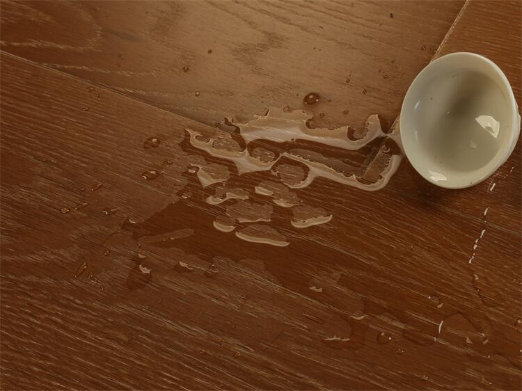 Oak Wash Brown / Wood Veneered Lifeproof SPC Flooring